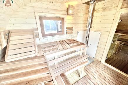 Баня овальная с панорамным куполом 2,4*6 м коричн., две комнаты, с душевой
