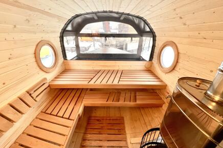 Баня Корабль 2,4*6,8 м, две комнаты, с террасой и полупанорамой