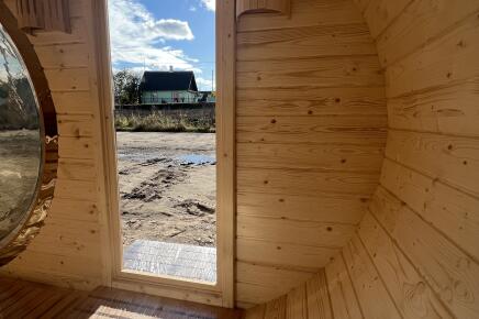 Баня овальная с панорамным куполом 2,4*4 м, две комнаты