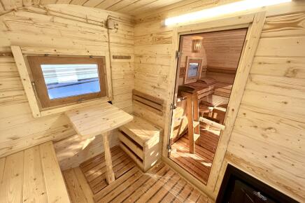 Баня овальная с панорамным куполом 3*5 м, с купелью и террасой