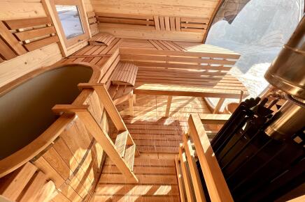 Баня овальная с панорамным куполом 3*5 м, с купелью и террасой