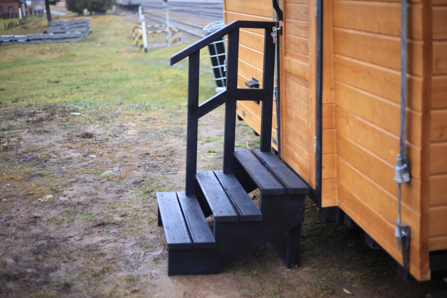 Ступень с перилами, фото 8