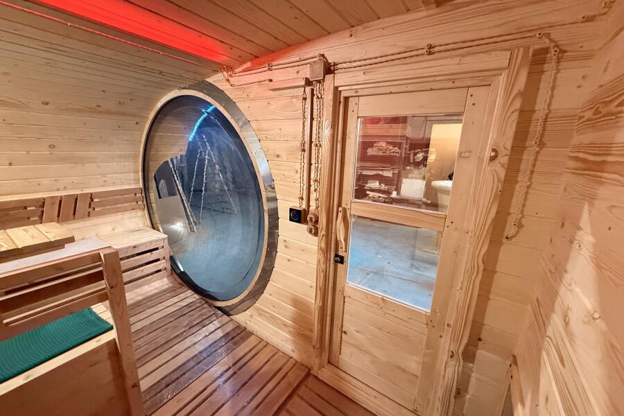 Баня овальная 3*6 метра с панорамным куполом и душевой , фото 9