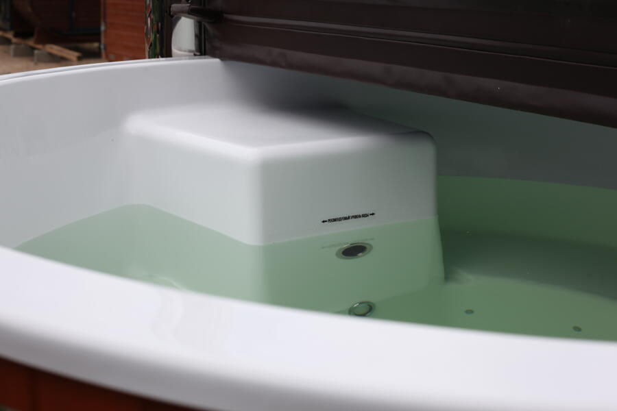 Композитная купель TG Spas Laguna 200 см с аэромассажем, гидромассажем и подсветкой, цвет барбарис, фото 11